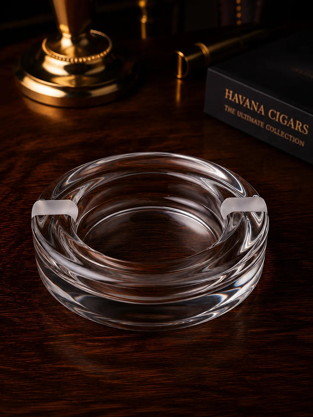 Rose et Bouchon | Cendrier en verre cristal – Rituel soigné cigare — produit